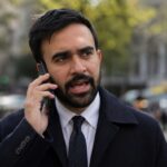 facing-budget-crisis,-mamdani-calls-his-parents-to-ask-if-he-can-borrow-$4-billion