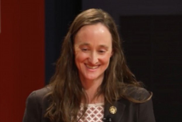 seattle’s-socialist-mayor-laughs-at-idea-of-millionaires-fleeing-the-city-over-new-and-higher-taxes:-‘bye!’-(video)