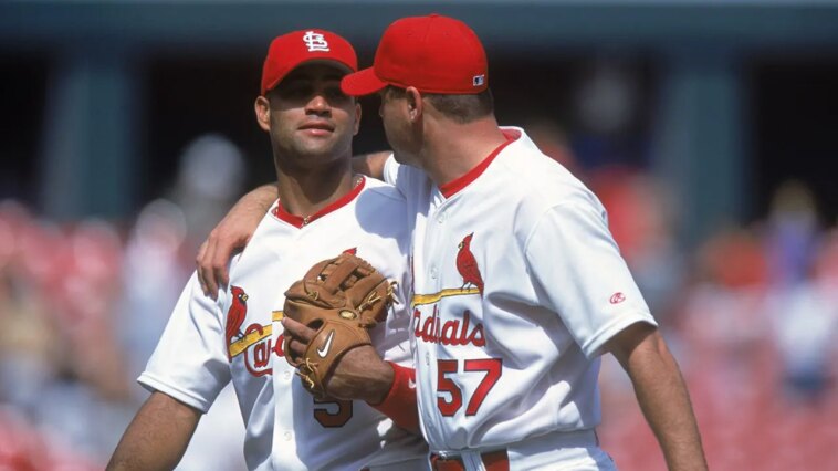 mlb-legend-uses-late-teammate’s-story-to-spread-awareness-on-heart-health,-high-cholesterol