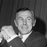 class-and-decency:-watch-johnny-carson-address-reagan-assassination-attempt-the-day-after-it-happened