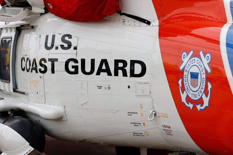 ‘the-lights-go-out’:-coast-guard-faces-shutoffs,-financial-crisis-as-dhs-shutdown-hits-day-75