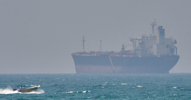 report:-iran-using-iraqi-ships-to-smuggle-oil-past-us.-blockade