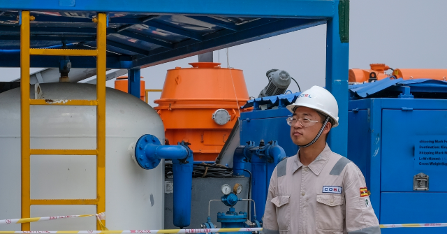 china-claims-to-find-substantial-domestic-oil-and-gas-fields