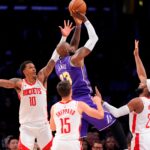 lakers-put-bolo-out-searching-for-missing-offense