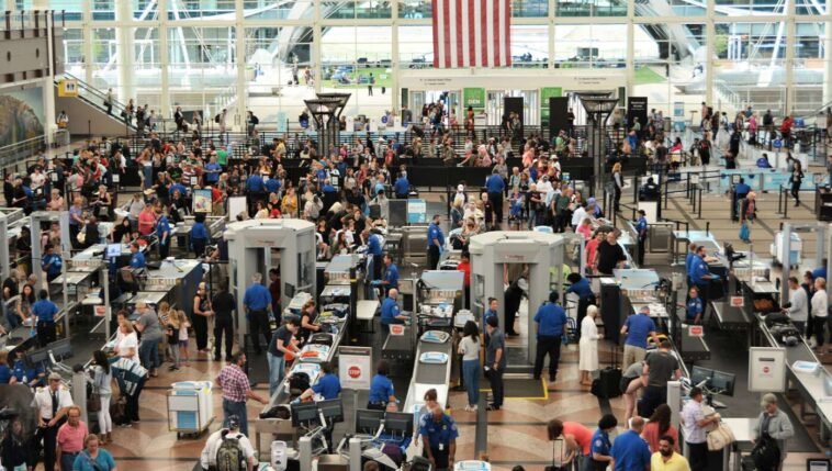with-tsa-finally-funded,-air-travel-back-to-being-awful-for-the-usual-reasons