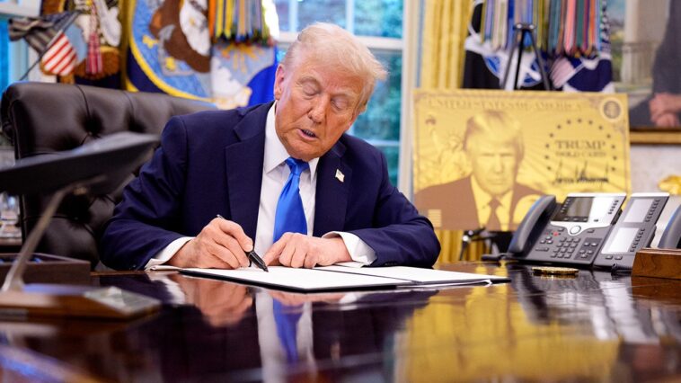 trump-signs-stopgap-fisa-extension-after-senate-blocks-long-term-renewal