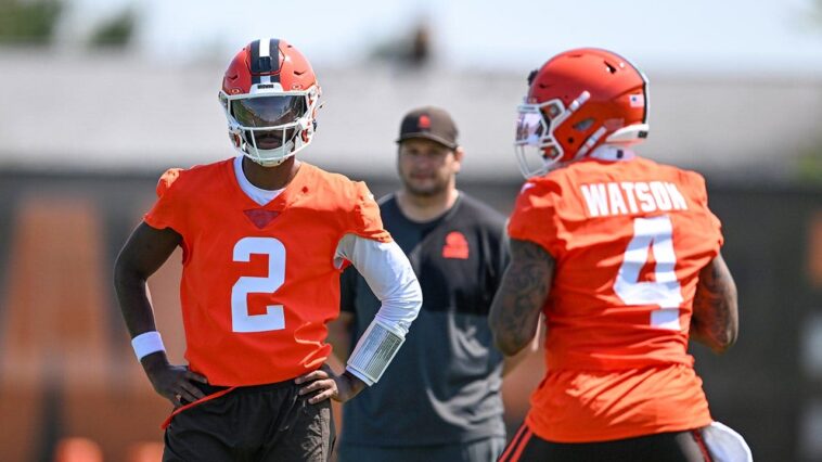 browns-coach-todd-monken-keeping-qb-competition-open-amid-uneven-practice-reps,-shedeur-sanders-buzz