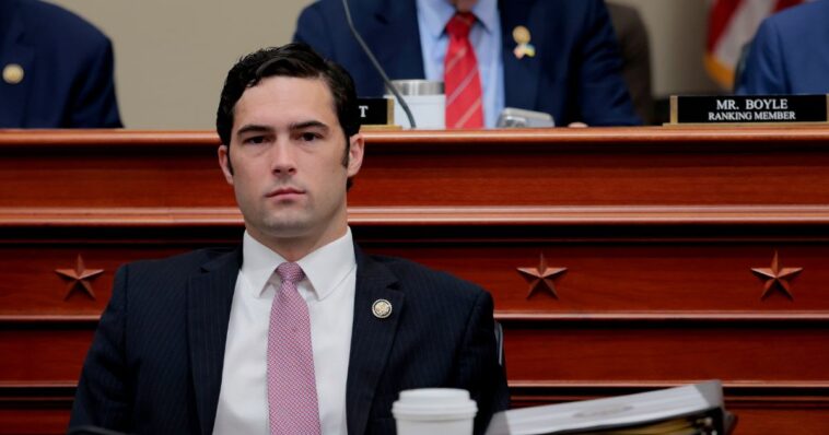 op-ed:-now-is-the-time-for-republican-courage-on-abortion