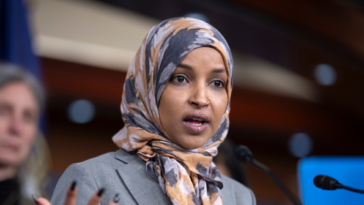 trump-criticizes-rep-ilhan-omar,-somalia:-‘she-tells-us-how-to-run’-us.