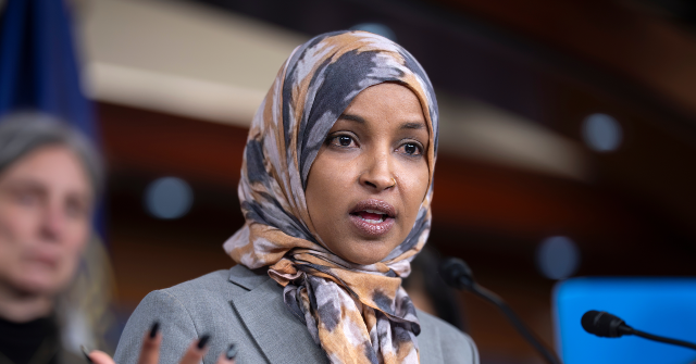 trump-criticizes-rep-ilhan-omar,-somalia:-‘she-tells-us-how-to-run’-us.