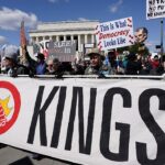 democrats-who-rallied-at-‘no-kings’-protests-applaud-king-charles-in-congress