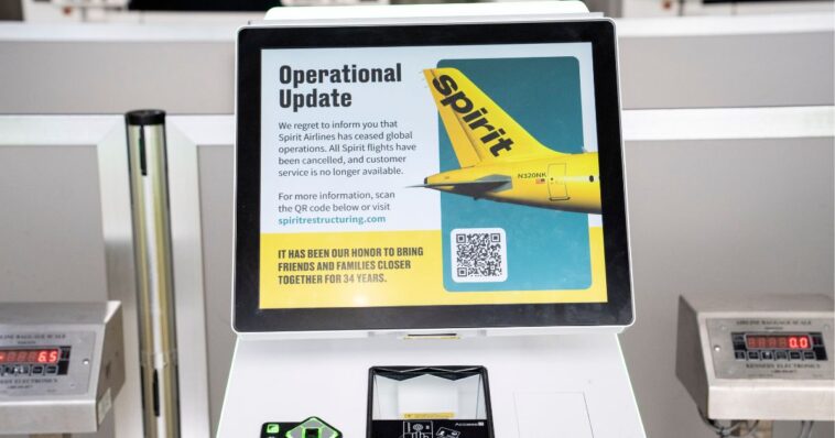 spirit-airlines-shuts-down,-plans-to-liquidate-fleet
