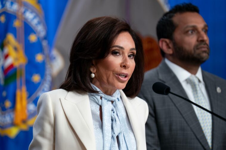 k-9-appears-to-sniff-out-white-house-correspondents-dinner-shooter-–-but-get-pulled-back