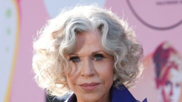 jane-fonda-denounces-fcc’s-review-of-abc-license-after-jimmy-kimmel-remarks-about-trump-dying:-‘naked-attempt-to-weaponize-government’
