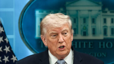 trump:-ai-will-lead-to-‘tremendous-numbers-of-jobs’