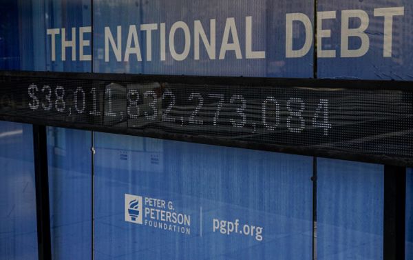 america’s-debt-just-hit-grim-milestone-after-decades-of-politicians-spending-like-drunken-sailors