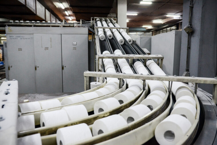 sweeping-ny-bill-aims-to-nix-plastic-wrap-for-these-crucial-everyday-items