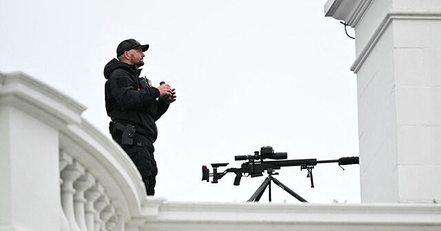 report:-white-house-on-lockdown-due-to-nearby-shooting