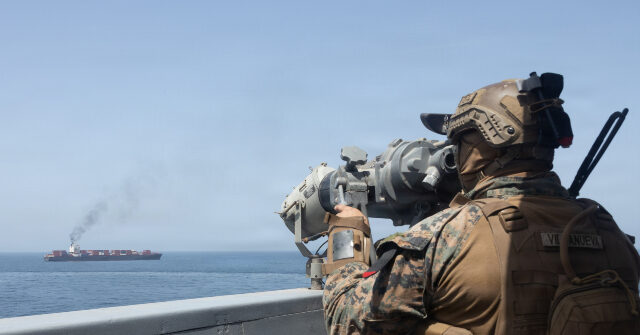 us.-releases-crew-of-captured-iranian-ship-to-pakistan