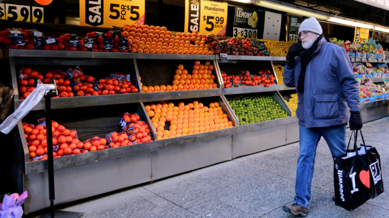 nyc-grocers-sound-alarm-on-mamdani’s-supermarket-plan:-‘we’ll-lose-customers’