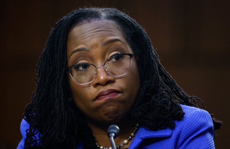 alito-slams-jackson-over-‘baseless-and-insulting’-voting-rights-rant