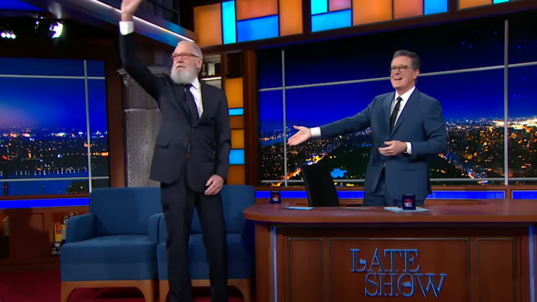 david-letterman-blasts-‘lying-weasels’-at-cbs-over-stephen-colbert-cancellation