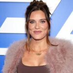 olympic-pole-vaulter,-and-noted-twerker,-alysha-newman-announces-she’s-landed-a-victoria’s-secret-audition
