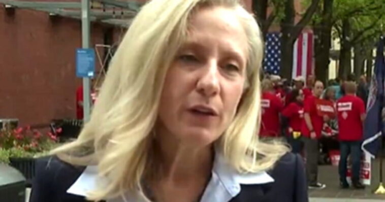 panicking-virginia-democrats-now-think-their-gerrymander-will-fail-in-court,-triggering-infighting:-report