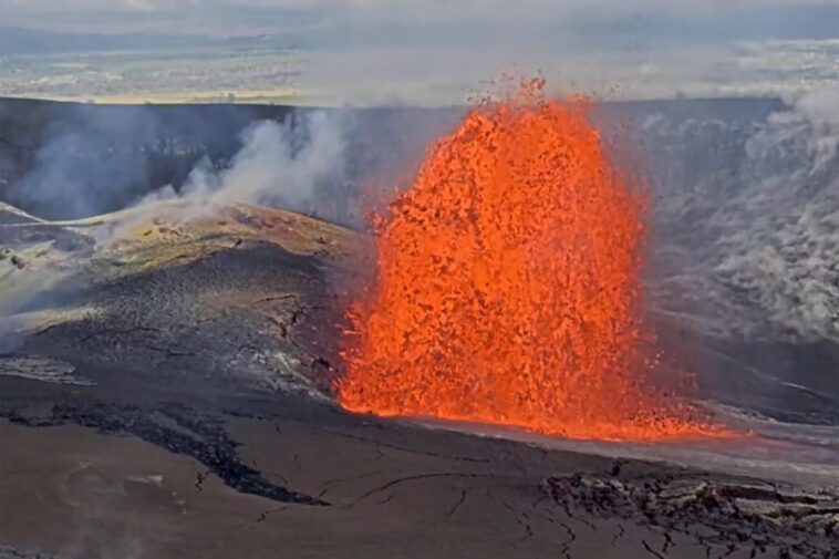 hawaii’s-kilauea-volcano-blasts-out-fountains-of-lava-in-46th-eruption-of-2026