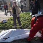russian-attacks-kill-at-least-27-before-deadline-for-cease-fire-proposed-by-ukraine