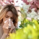 how-to-survive-a-‘pollen-tsunami’-—-and-5-subtle-signs-it’s-time-to-see-a-doc,-including-‘allergy-face’
