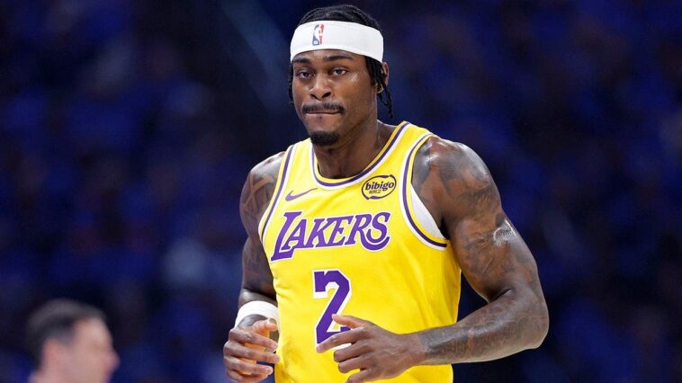 lakers-player-suffers-gruesome-pinkie-injury-in-game-1-loss-to-thunder