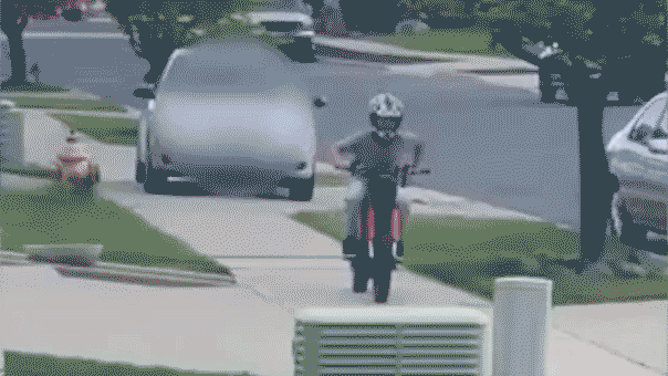 washington-driver-chases-boy-on-dirt-bike-down-sidewalk,-gets-hit-with-multiple-charges