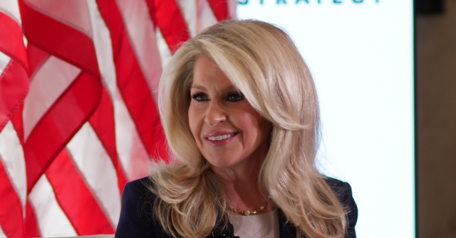 exclusive-—-ambassador-monica-crowley:-ufc-fight-on-trump’s-birthday-will-be-‘the-most-extraordinary-thing’