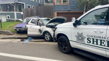 oregon-burglary-suspect-nabbed-after-crashing-suv-during-police-chase:-video