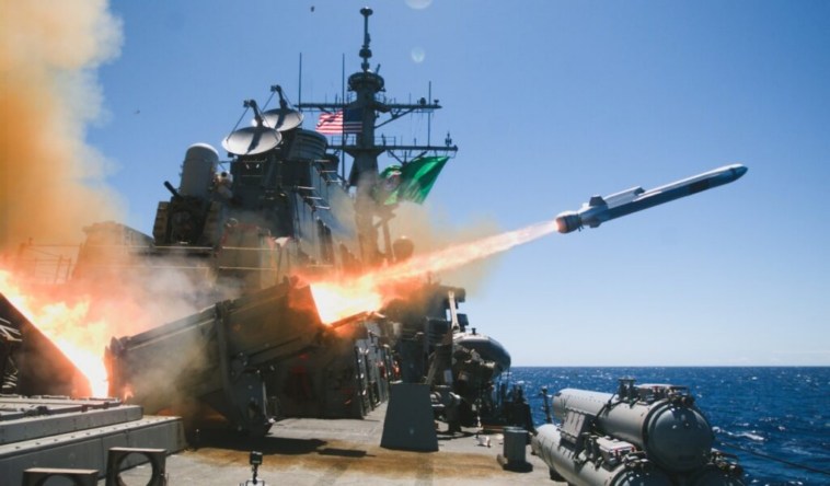 breaking:-us-and-iran-exchange-fire-in-the-strait-of-hormuz-–-us-intercepts-iranian-attacks-on-3-navy-ships