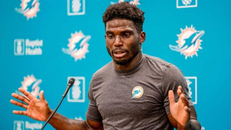 tyreek-hill-accused-by-250-pound-onlyfans-model-of-breaking-her-leg,-then-giving-her-a-piggyback-ride-to-sex