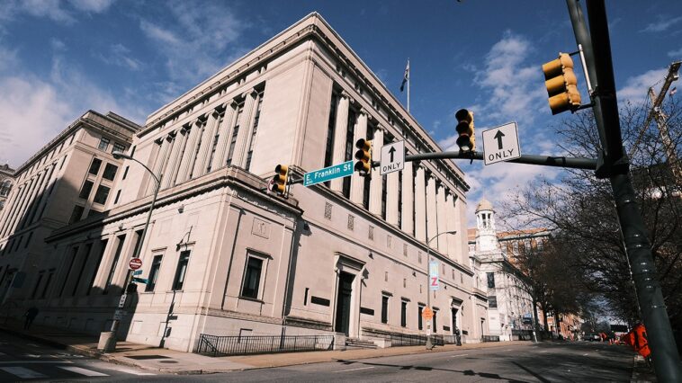 virginia-supreme-court-tosses-dem-backed-redistricting-map,-upending-expected-10–1-edge