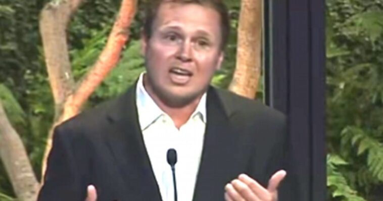 watch:-these-moments-are-why-republican-spencer-pratt-was-declared-the-overwhelming-winner-of-la-mayor-debate