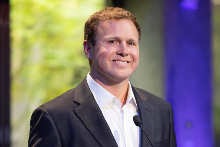 high-stakes-prediction-shows-spencer-pratt-surging-in-la-mayor’s-race