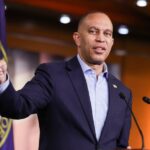 reeling-hakeem-jeffries-responds-to-‘shocking’-virginia-redistricting-ruling:-‘we-are-exploring-all-options’