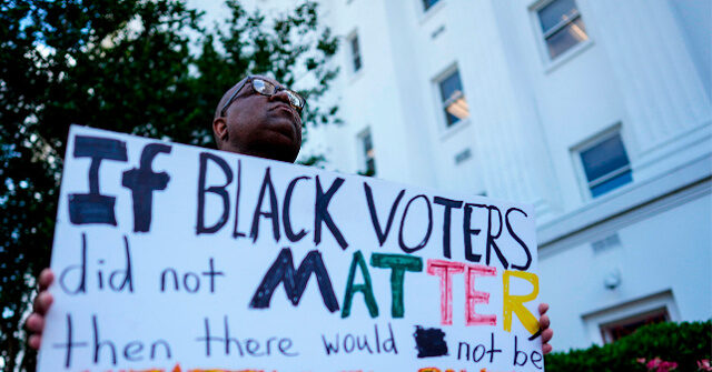 protests-erupt-in-alabama-state-house-during-special-session-over-redistricting
