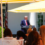 donald-trump-honors-gold-star,-angel-moms-in-rose-garden-ahead-of-mother’s-day