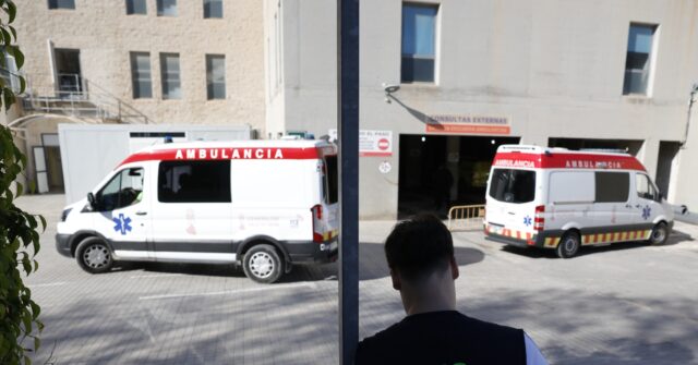 spain-prepares-for-evacuations-as-hantavirus-hit-cruise-ship-heads-for-canary-islands