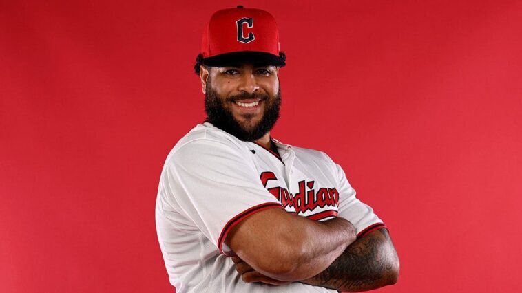 minor-league-pitcher-throws-down-a-wild-nsfw-celebration-after-catching-soft-line-drive