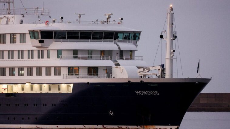 cruise-ship-linked-to-deadly-hantavirus-outbreak-arrives-off-tenerife-as-passenger-evacuation-begins
