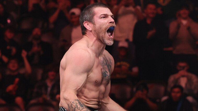 ufc-great-jim-miller-picks-up-victory-in-first-fight-since-son’s-cancer-battle,-makes-heartwarming-reveal