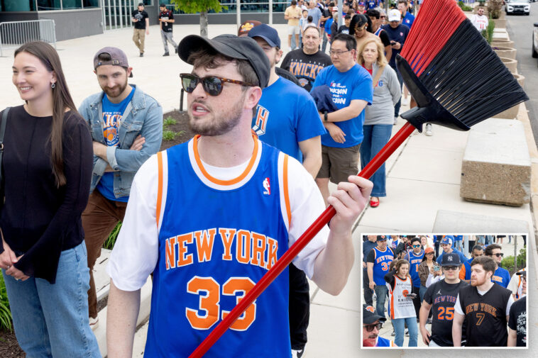 knicks-fans-score-against-hapless-philly-even-at-sixers’-arena:-‘all-you-can-see-is-blue-and-orange’