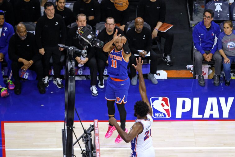 knicks-erupt-for-historic-3-point-showing-in-game-4-win:-‘legacy-you-want’