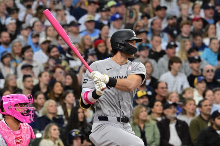 spencer-jones’-first-career-hit-was-‘pretty-special’-yankees-mother’s-day-moment